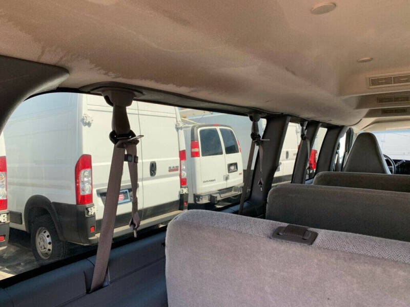 2023 Chevrolet Express LS 3500