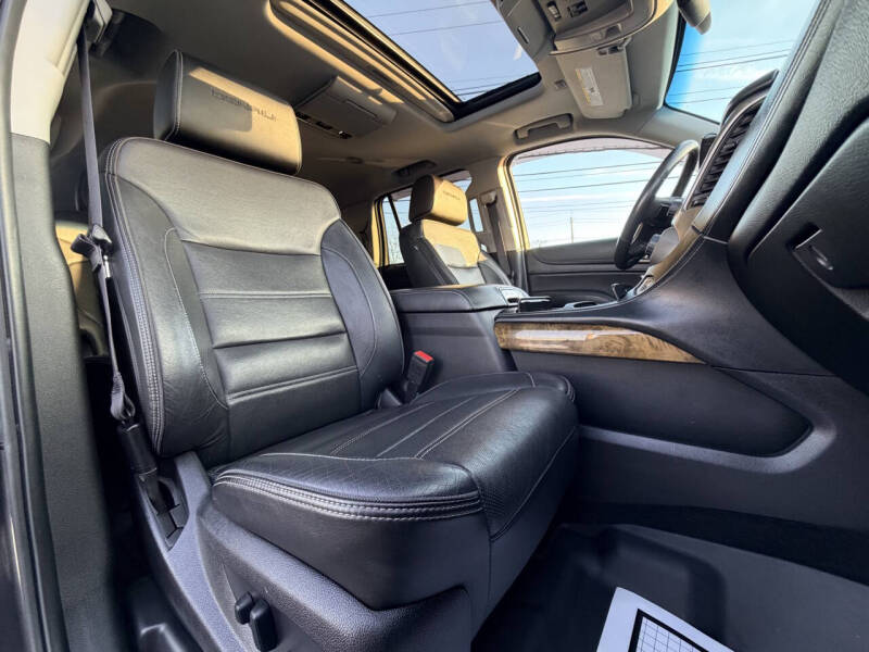 2017 GMC Yukon Denali