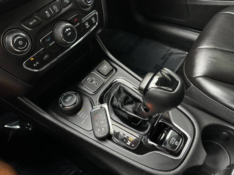 2021 Jeep Cherokee Altitude