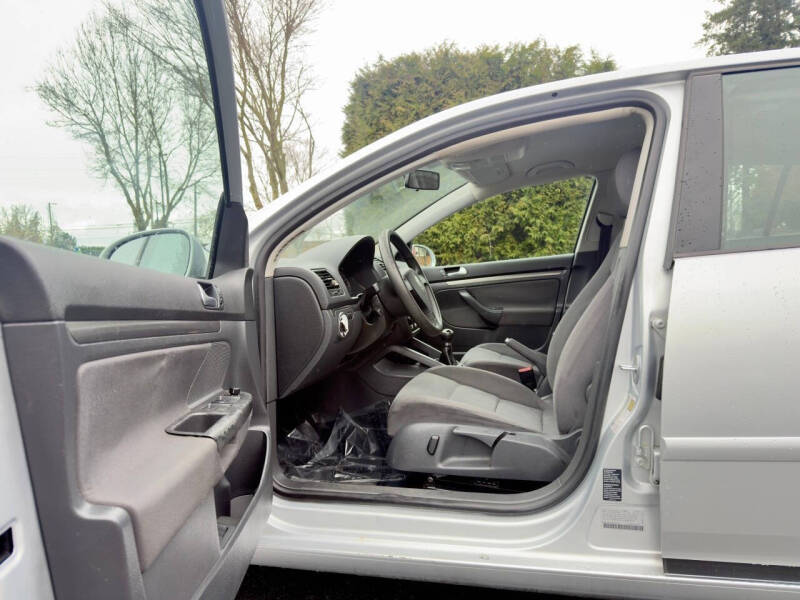 2006 Volkswagen Rabbit