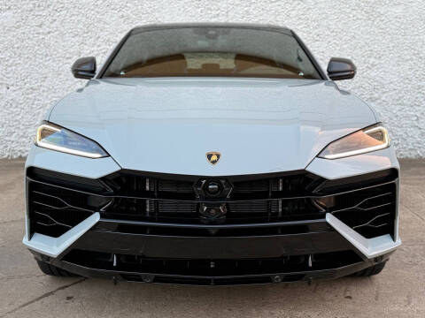 2025 Lamborghini Urus SE