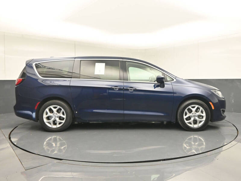 2018 Chrysler Pacifica Touring Plus