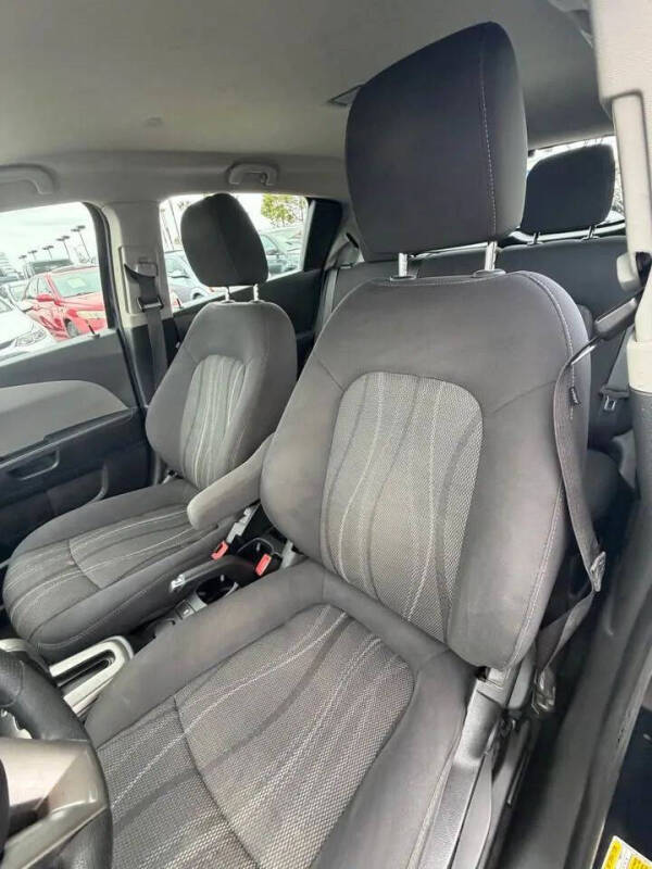 2014 Chevrolet Sonic LT Auto