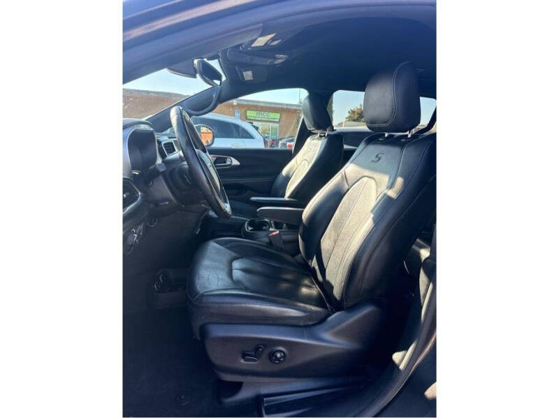 2019 Chrysler Pacifica Hybrid