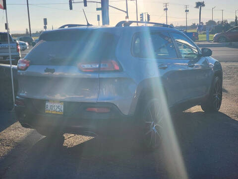 2018 Jeep Cherokee Latitude