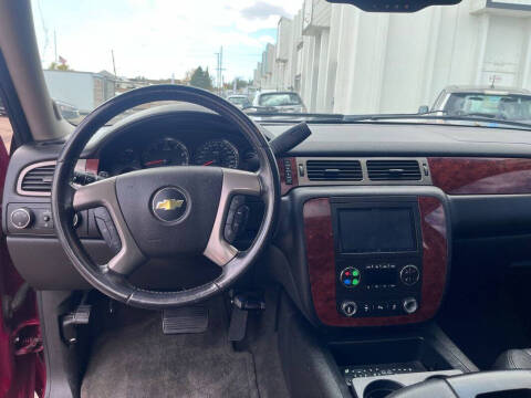 2013 Chevrolet Suburban LT