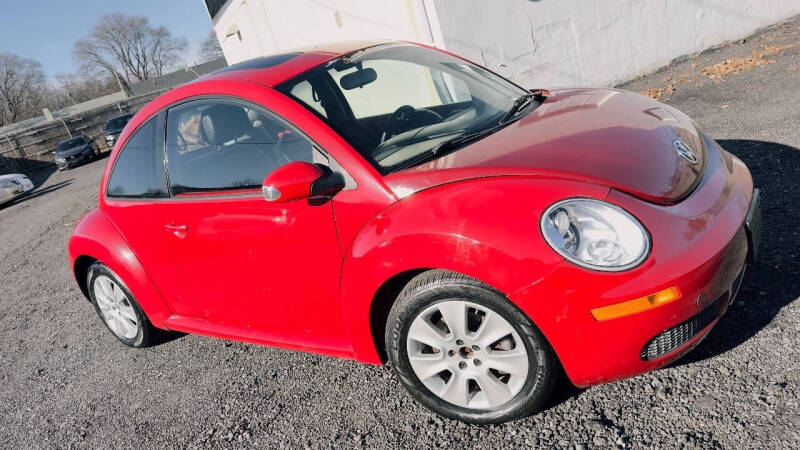 2010 Volkswagen New Beetle Base PZEV