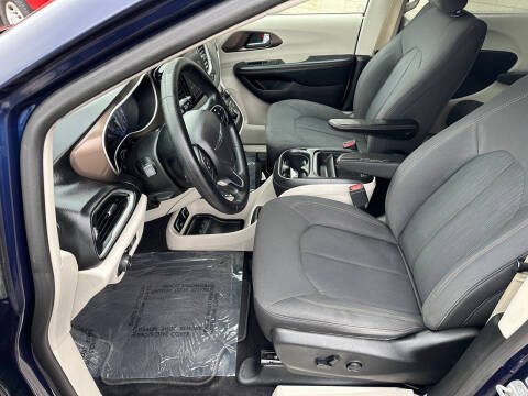 2019 Chrysler Pacifica Touring Plus