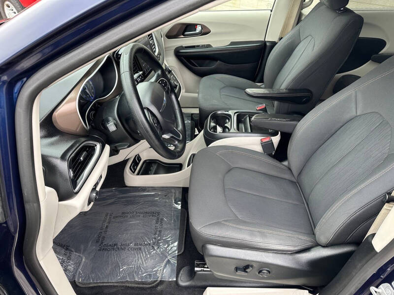 2019 Chrysler Pacifica Touring Plus