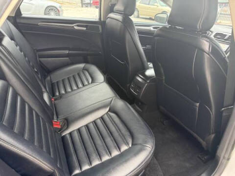 2019 Ford Fusion SEL