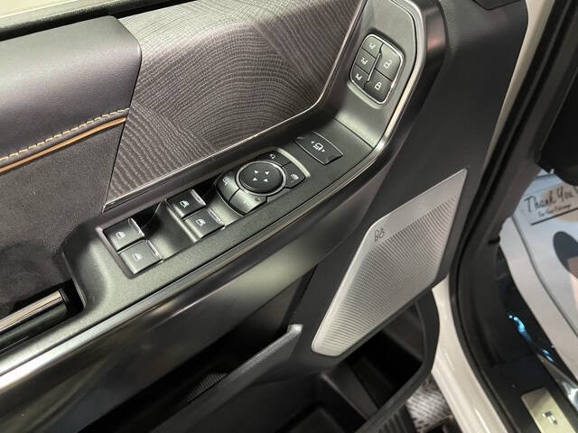 2024 Ford F-450 Super Duty Platinum