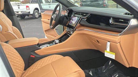 2025 Jeep Grand Cherokee L Summit Reserve