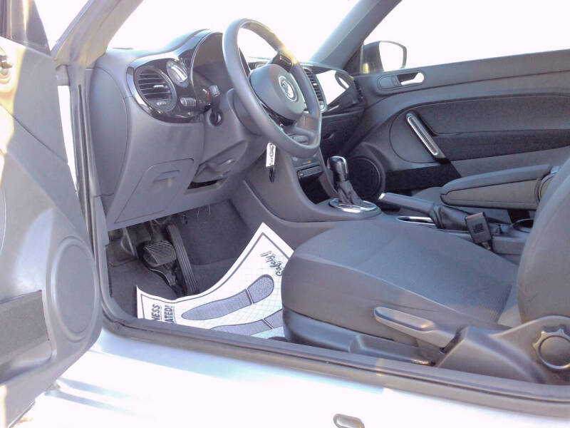 2014 Volkswagen Beetle 1.8T Entry PZEV