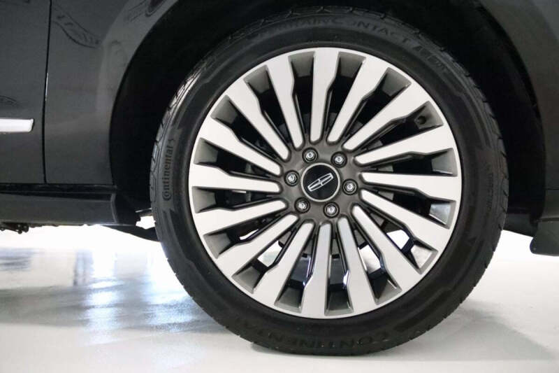 2020 Lincoln Navigator L Reserve