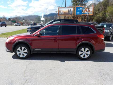 2012 Subaru Outback for sale at EAST MAIN AUTO SALES in Sylva NC