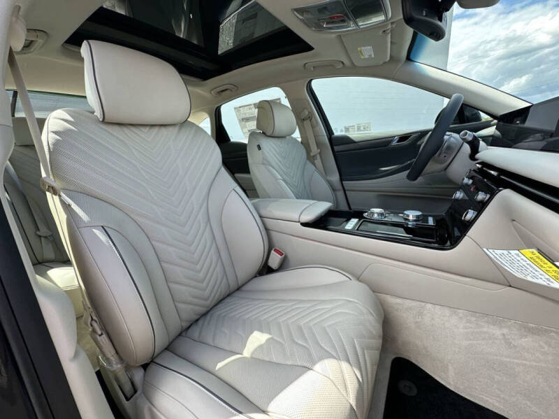 2025 Genesis G80 2.5T Sport Prestige