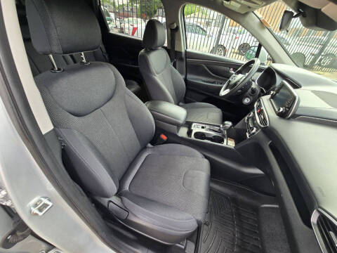 2019 Hyundai Santa Fe SE 2.4L