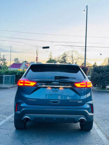 2019 Ford Edge Titanium