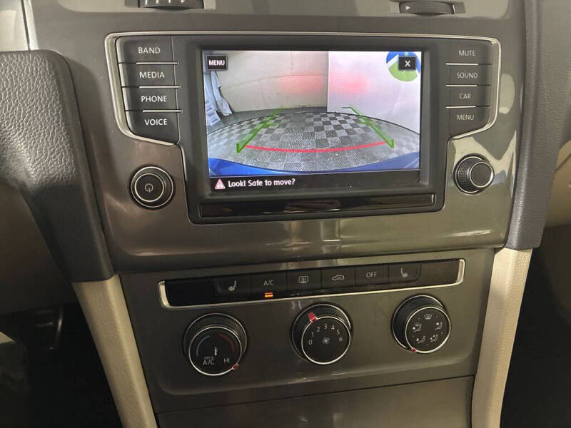 2017 Volkswagen Golf Alltrack