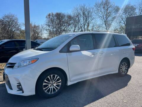 2020 Toyota Sienna for sale at City Auto in Murfreesboro TN