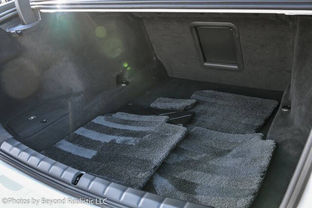 2025 BMW 7 Series 740i xDrive