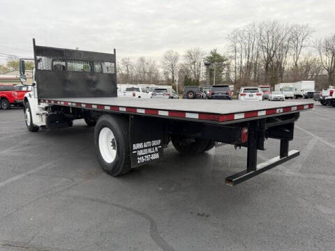 2023 Freightliner M2 106