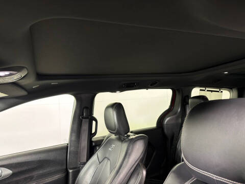 2019 Chrysler Pacifica Touring L Plus