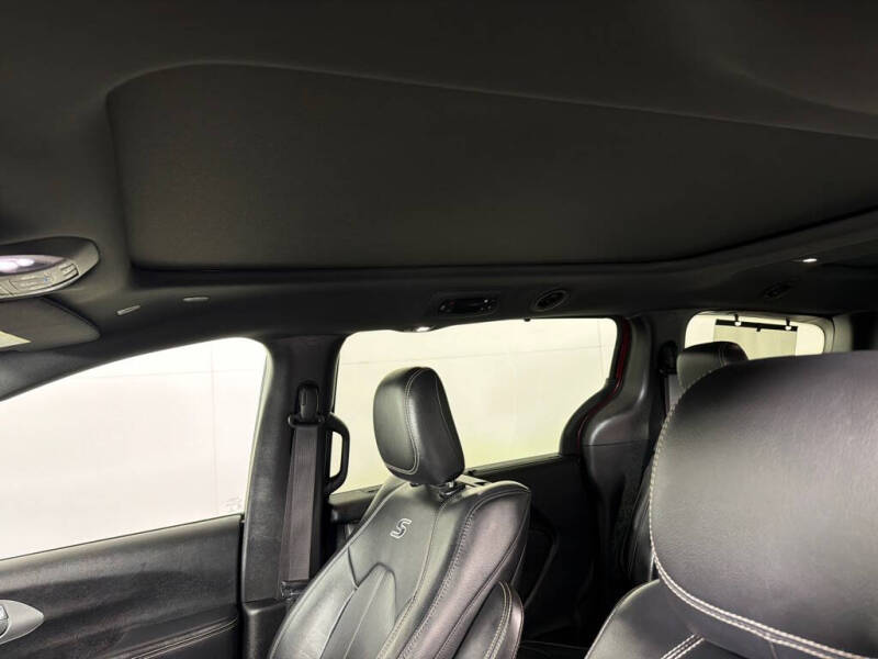 2019 Chrysler Pacifica Touring L Plus