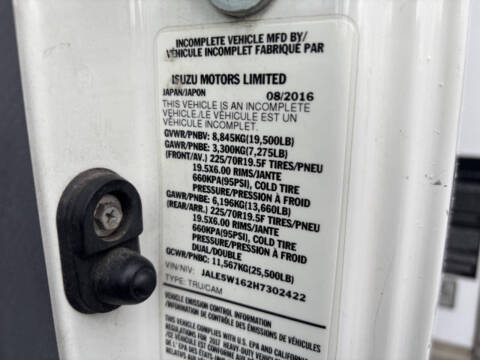 2017 Isuzu NRR 24FT Box Van