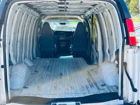 2019 Chevrolet Express 2500