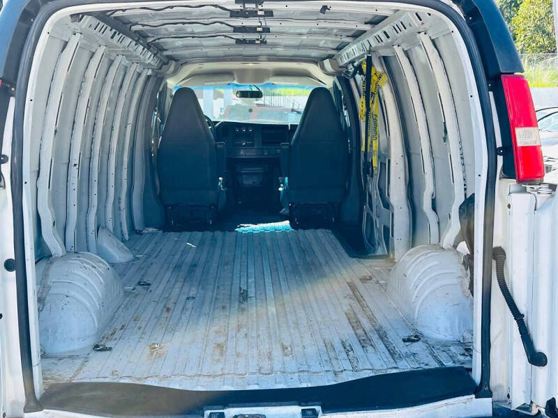 2019 Chevrolet Express 2500