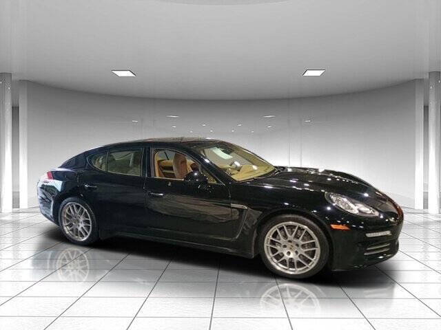 2014 Porsche Panamera 2