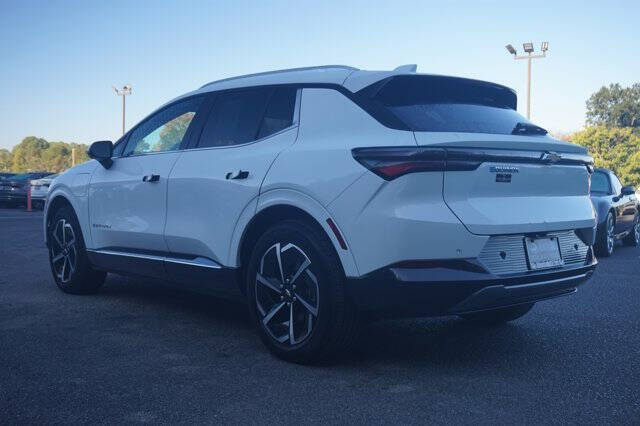 2025 Chevrolet Equinox EV LT