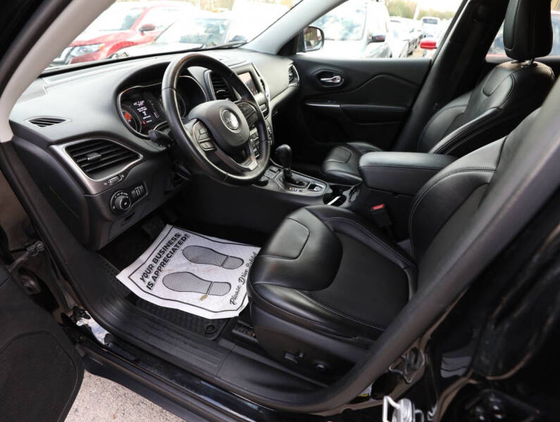 2019 Jeep Cherokee Latitude Plus