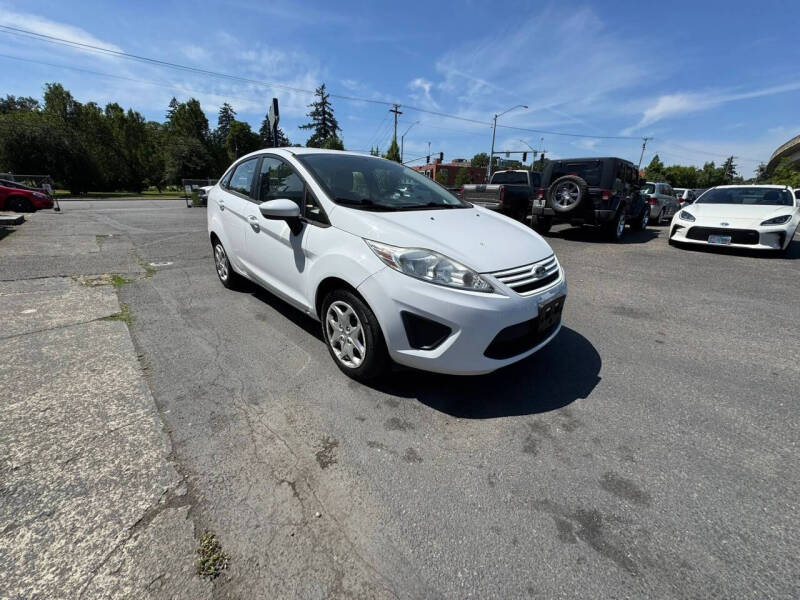 2012 Ford Fiesta S