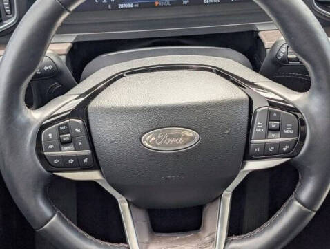 2023 Ford Explorer Platinum