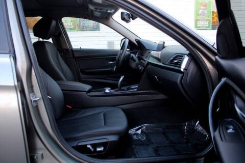 2018 BMW 3 Series 320i xDrive