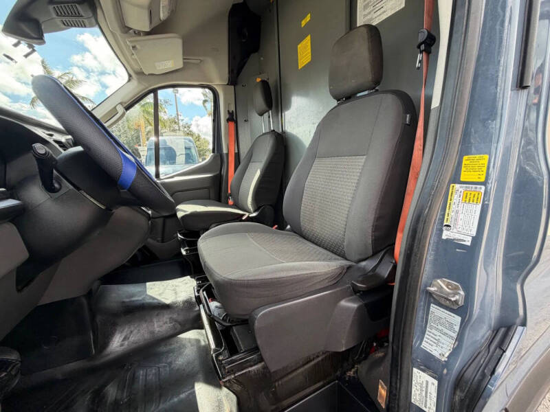 2020 Ford Transit 250