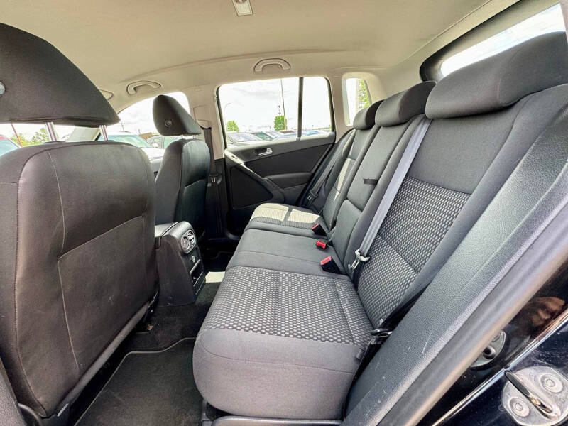 2011 Volkswagen Tiguan SE 4Motion