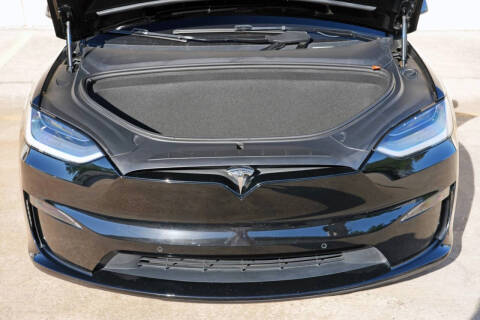 2023 Tesla Model X Standard Range