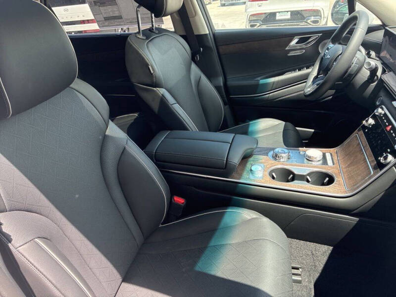 2026 Genesis GV80 2.5T Advanced