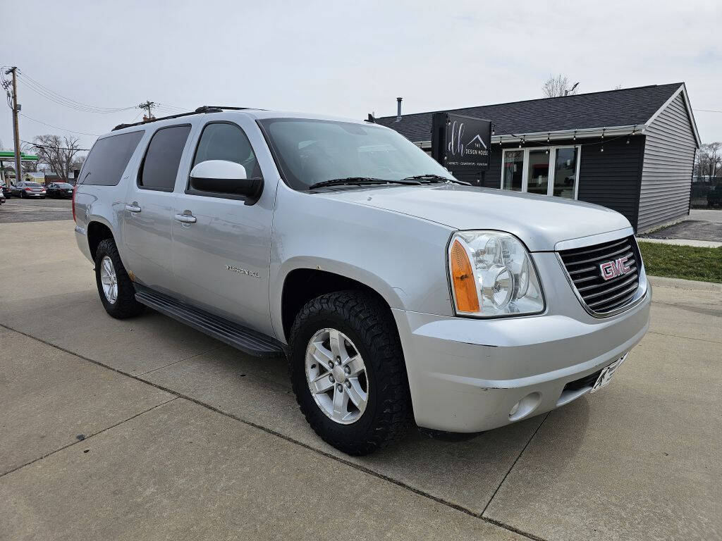 2013 GMC Yukon XL for sale in Hiawatha, IA Bigfoot Auto