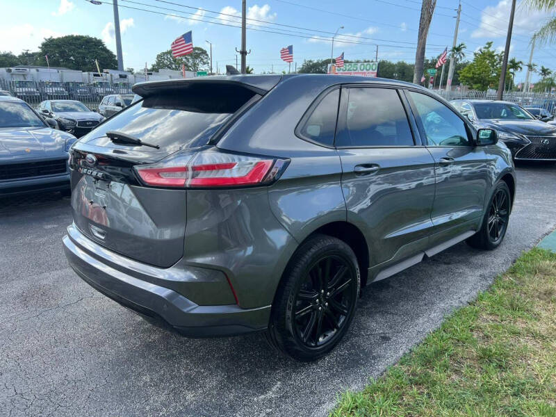 2022 Ford Edge ST-Line