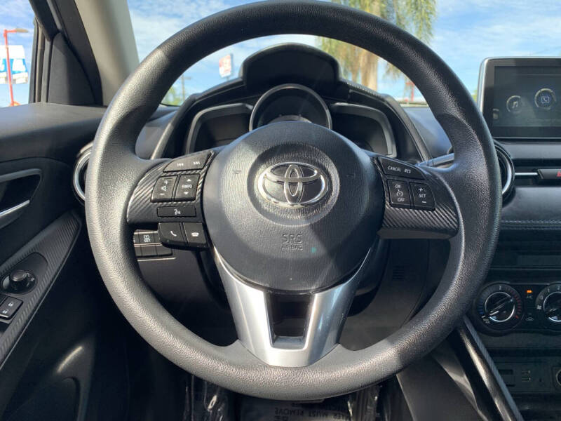 2017 Toyota Yaris iA