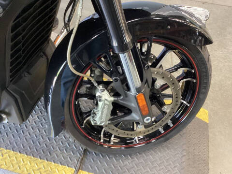 2021 Indian Challenger Limited Thund