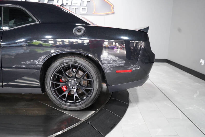 2015 Dodge Challenger SRT Hellcat