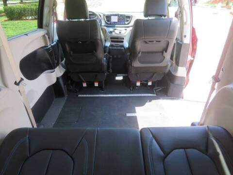 2021 Chrysler Pacifica Touring L