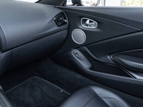 2021 Aston Martin Vantage