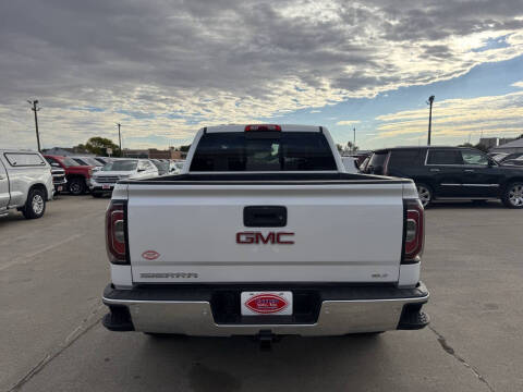2017 GMC Sierra 1500 SLT