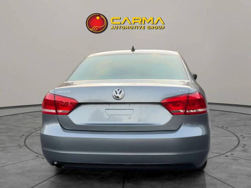 2014 Volkswagen Passat 1.8T S PZEV